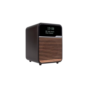 Entirely adorable R1 Bluetooth Radio